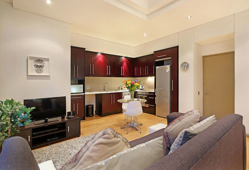 Afribode's Cartwright Apartments 15