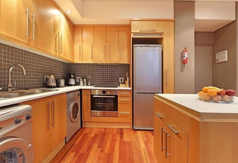 Afribode's Cartwright Apartments 17