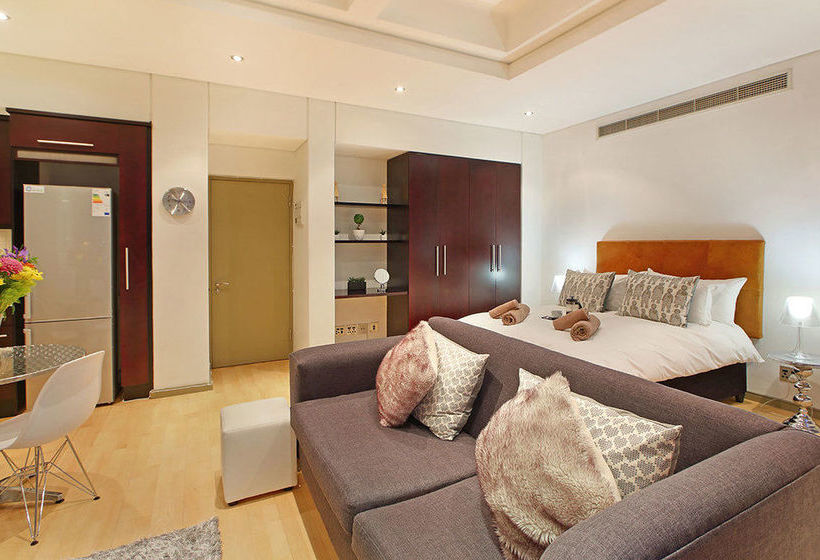 Afribode's Cartwright Apartments 3