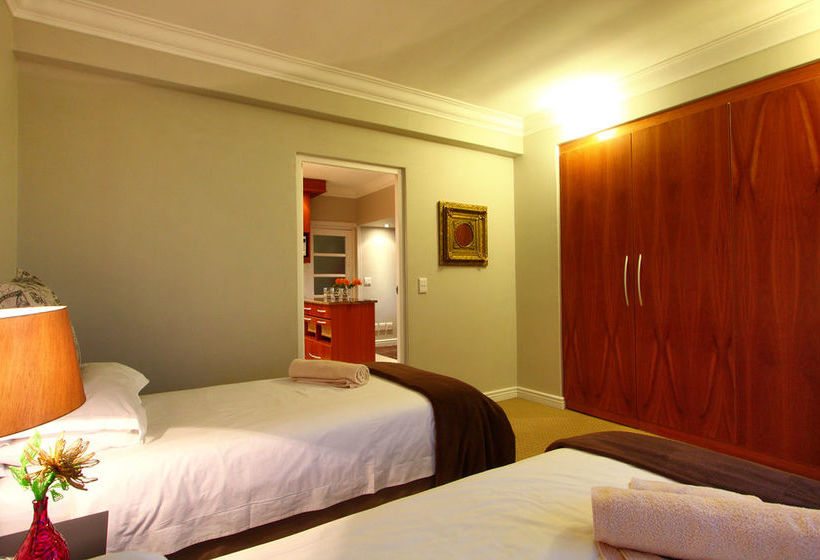 Afribode Acc Adenium Beachfront Apartment 7