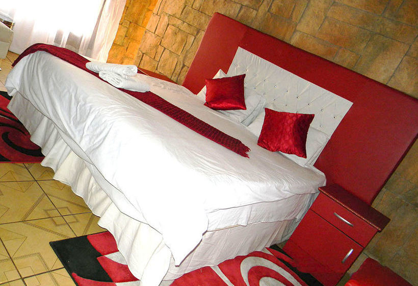 Hotel African Cave Lodge 3