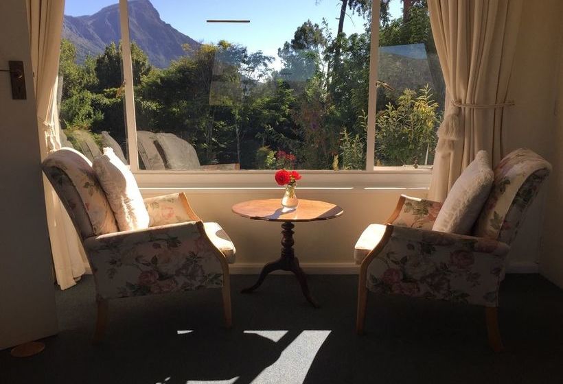 Pension Klein Bosheuwel Guest House 1