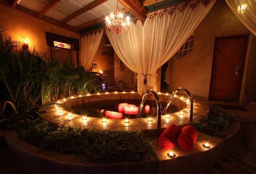 Hotel Flycatcher Castle 13