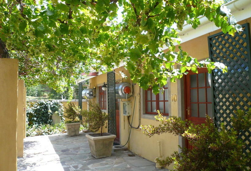 Pension 17 On Bird Guest House 18