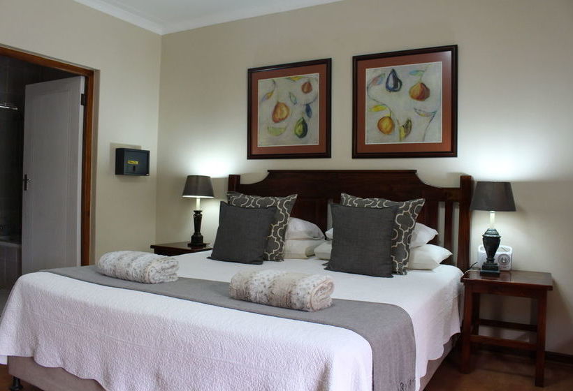 Pension 17 On Bird Guest House 4