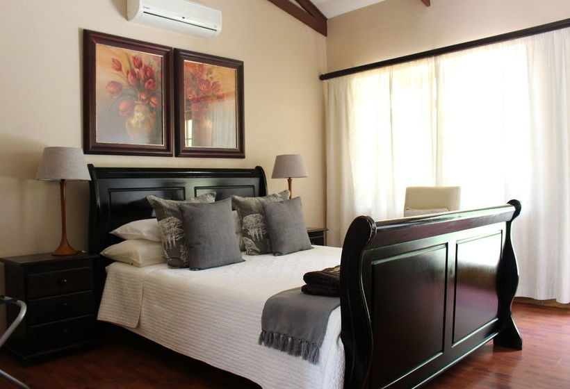 Pension 17 On Bird Guest House 8