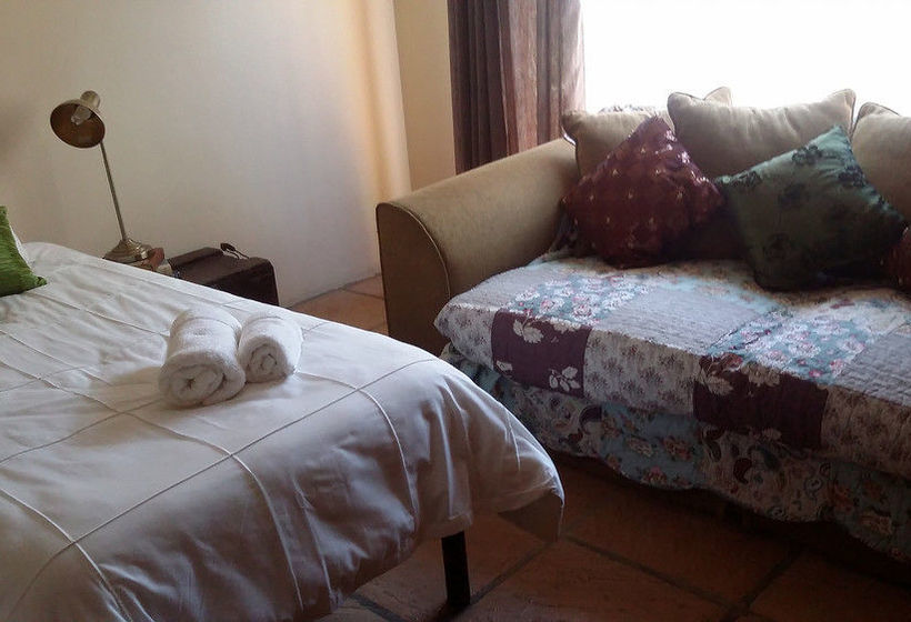 Pension 44 Memorial Manor 1