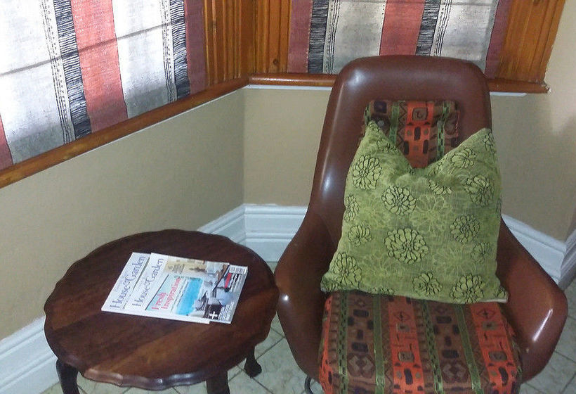 Pension 44 Memorial Manor 12