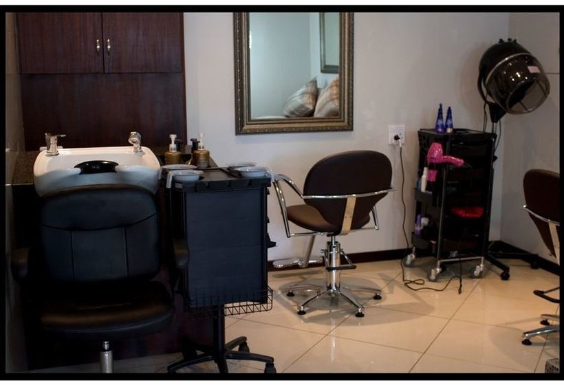 Hotel Alveston Manor 7