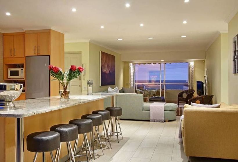 Jocelyn On Bantry Bay 4