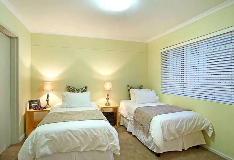 Jocelyn On Bantry Bay 6