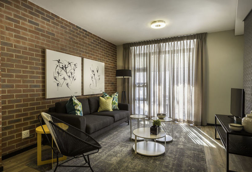 C.a.g The Vantage 10