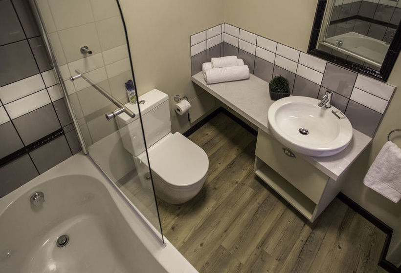 C.a.g The Vantage 15