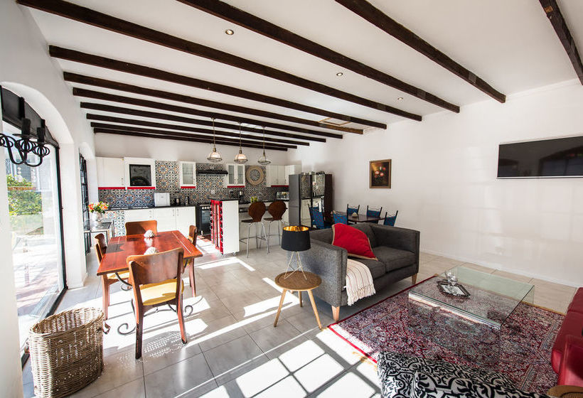 Pension Senate Boutique Guesthouse 18