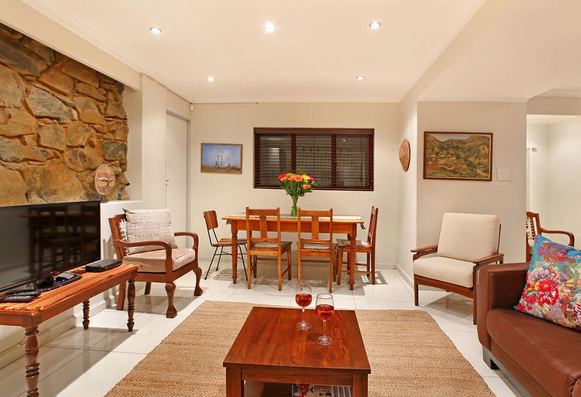 Afribode Acc Dysart Cottage