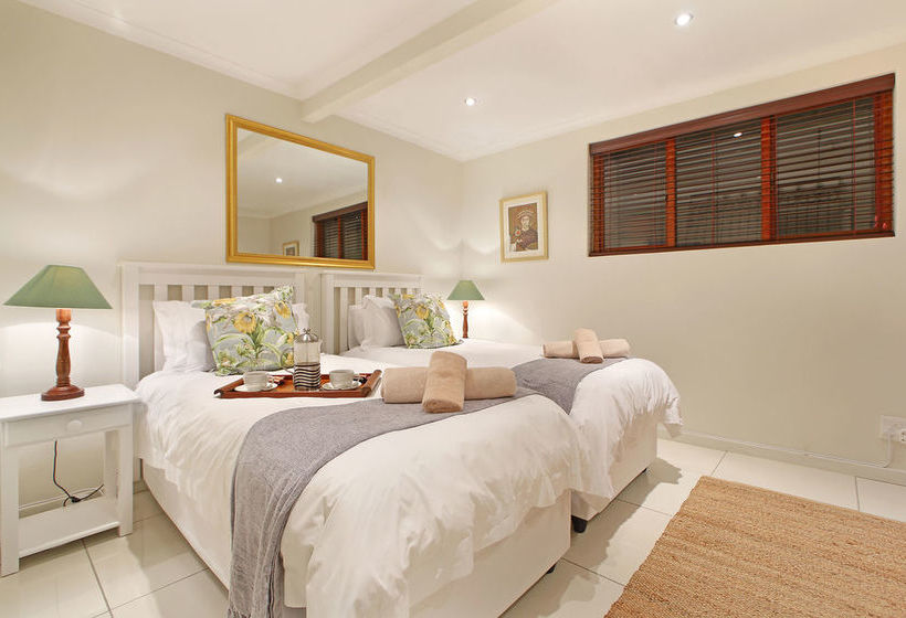 Afribode Acc Dysart Cottage 7