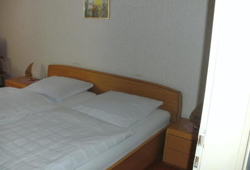 Landhotel Zum Schiff 14