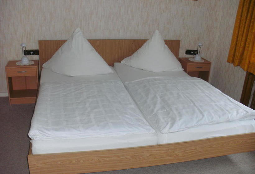 Landhotel Zum Schiff 6