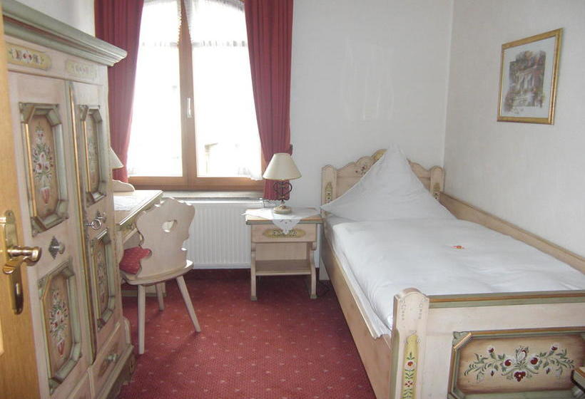 Hotel Restaurant Eifelstube 11