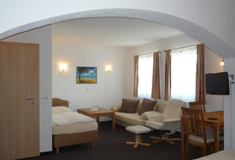 Hotel Echinger Hof 5