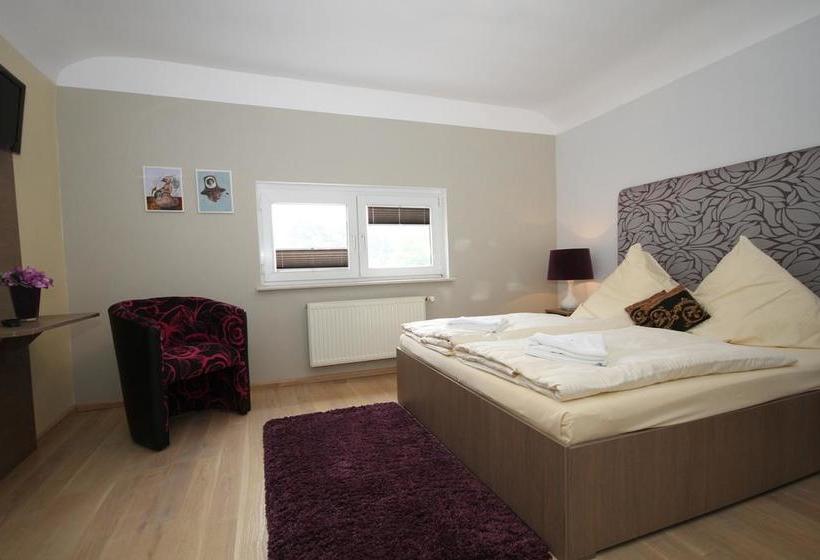 Hotel Villa Ettel 11