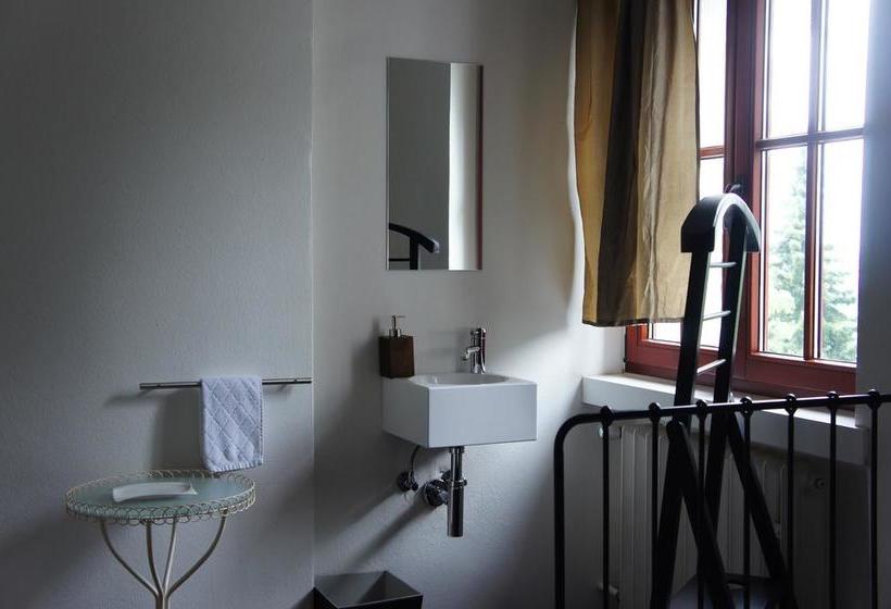 Waldhotel Am Nürburgring 15