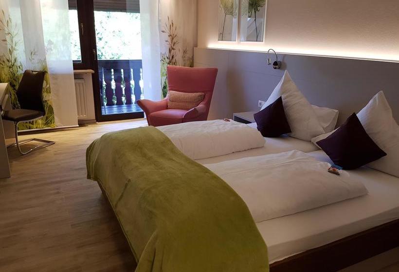 Hotel Landhaus Oberaurach 11