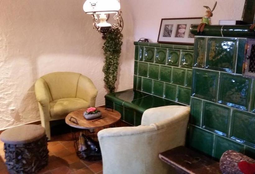 Hotel Pension Windgfäll 6