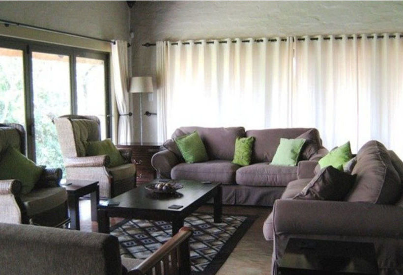 Leselo La Bontshi Lodge 4