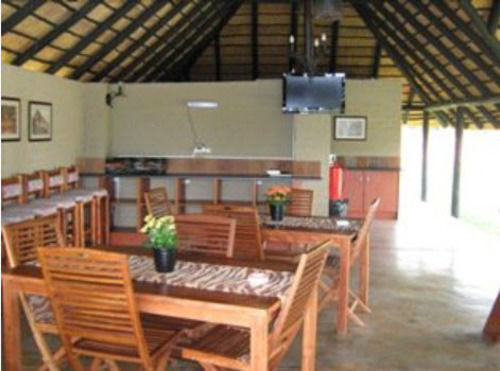 Leselo La Bontshi Lodge 9