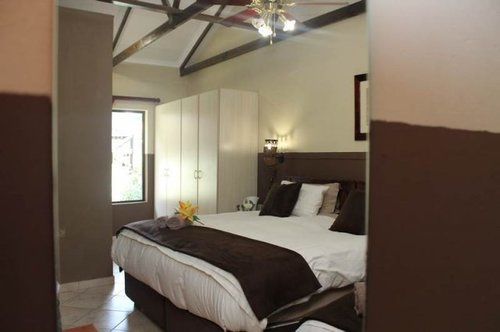 Pension Ibis Place Guest House 12