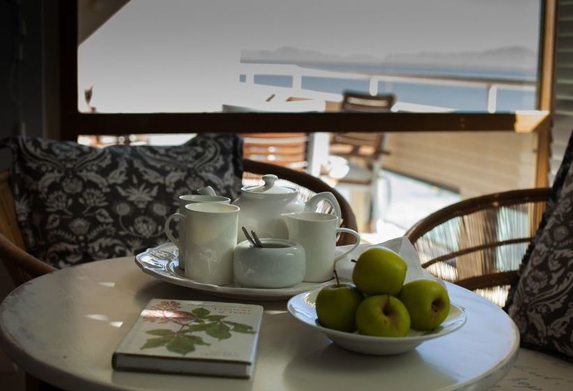 Monaco Gardens Anneline's Self Catering Apartments 12