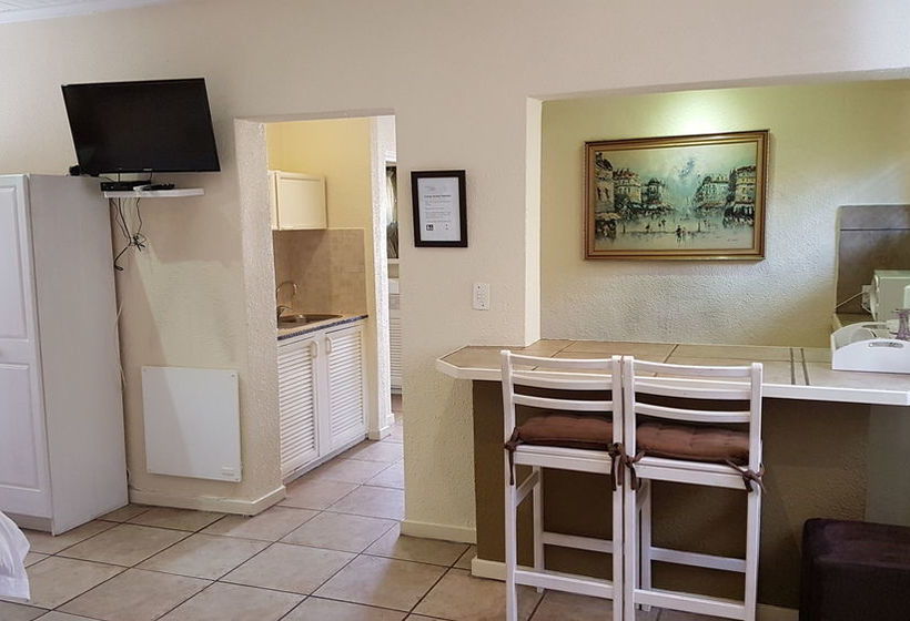 Pension Jubilee Lodge Guest House 13