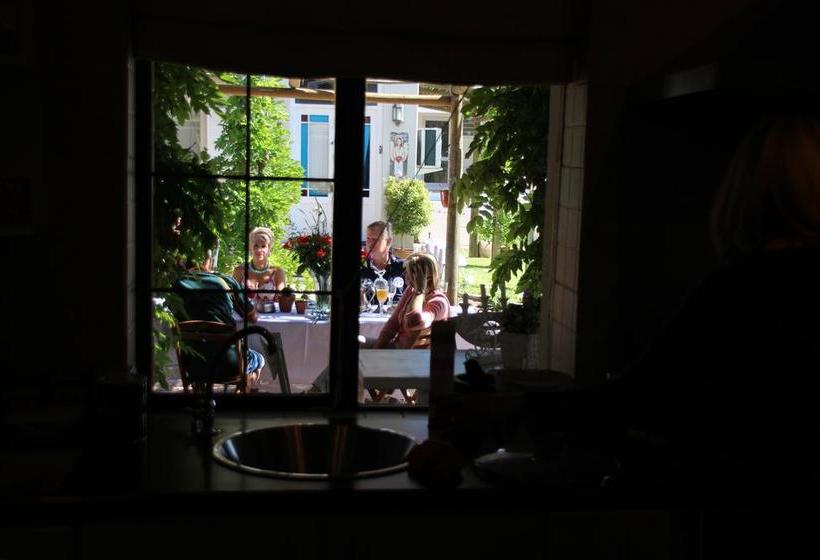 La Montagne Bed & Breakfast 2