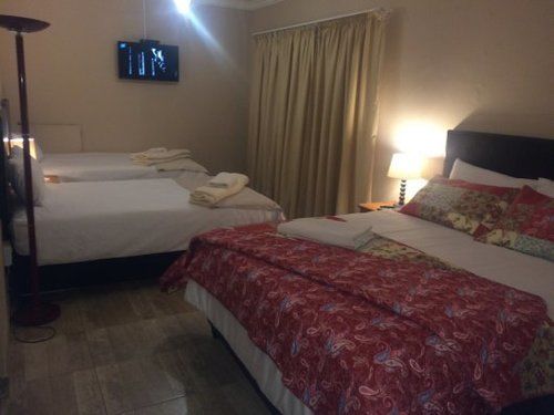 Pensión Cura Lodge Bloemfontein