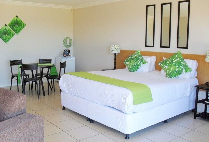 8 Royal Palm Bed & Breakfast 4