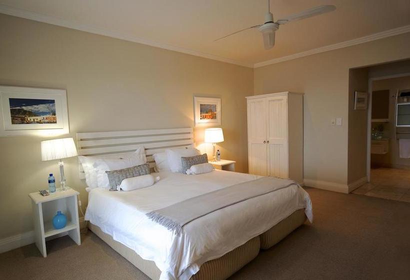 Pension 61 On Camps Bay 13