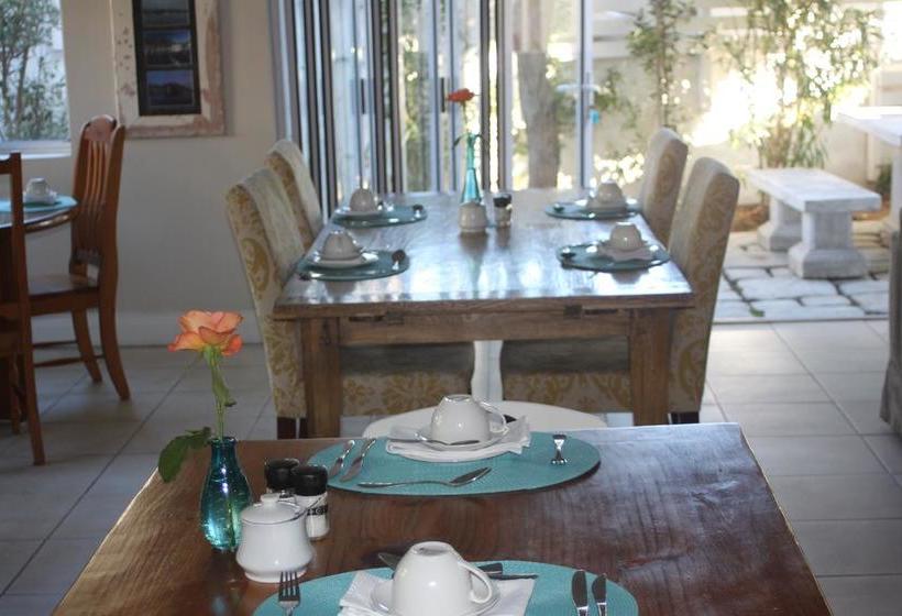 Pension 61 On Camps Bay 4