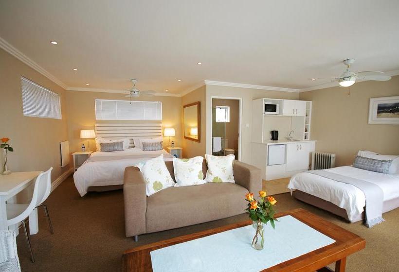Pension 61 On Camps Bay 7