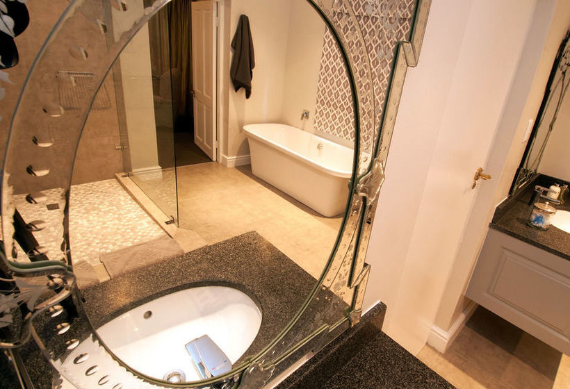 Pension 8a Grahamstown 9