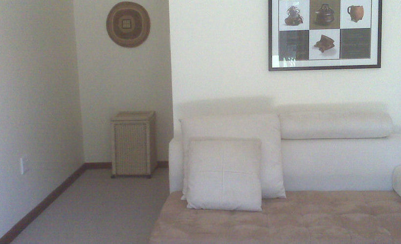 Pension Buckingham Guesthouse And Apartments 11