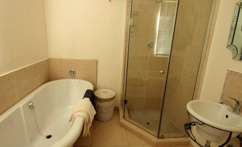 Pension Buckingham Guesthouse And Apartments 14