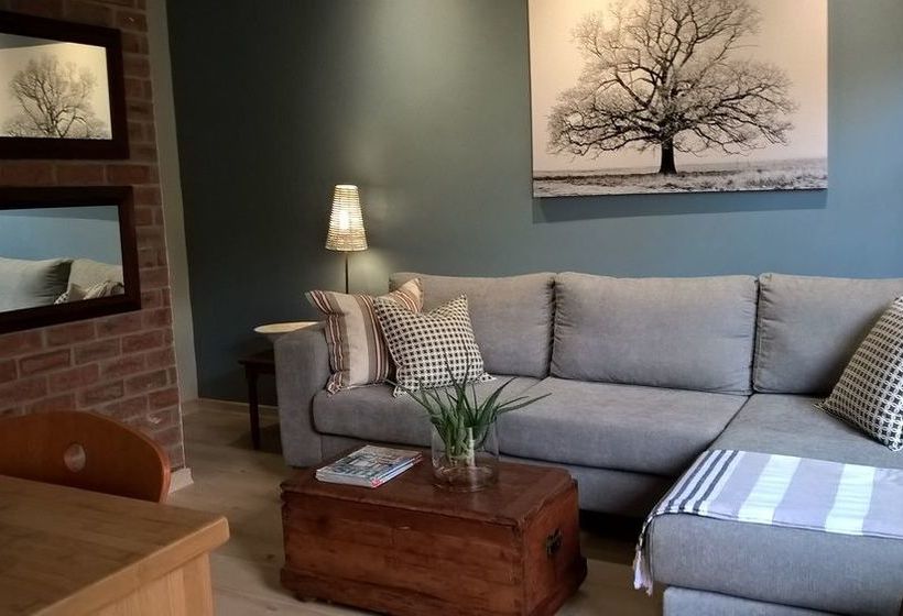 Theebos - Self Catering Apartments 10