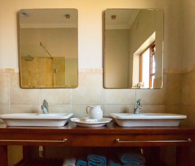 Theebos - Self Catering Apartments 15