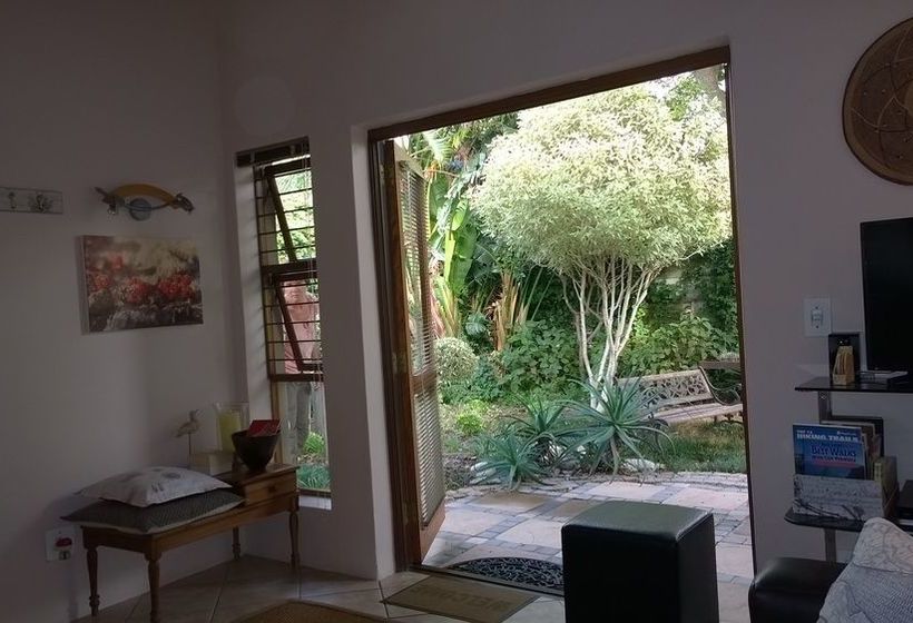 Theebos - Self Catering Apartments 17