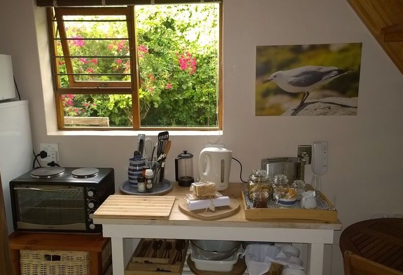 Theebos - Self Catering Apartments 18