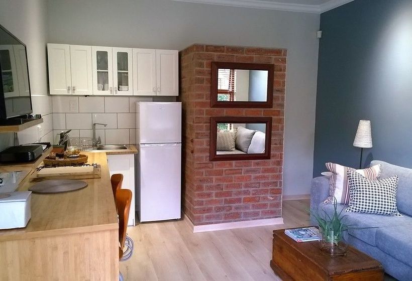 Theebos - Self Catering Apartments 4