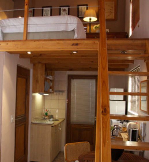 Theebos - Self Catering Apartments 7