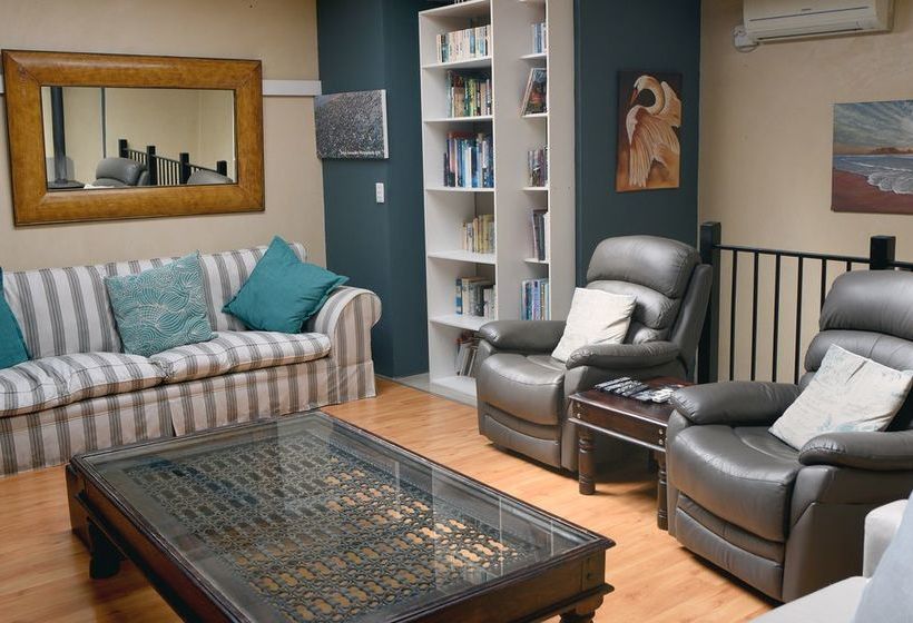 Pensão Sunset Decks 13