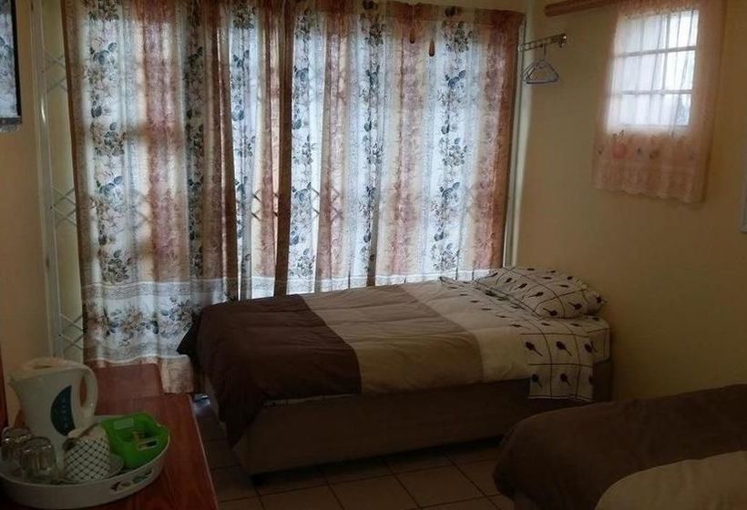 Pension Ebenezer Guest House Bluewater Bay 7